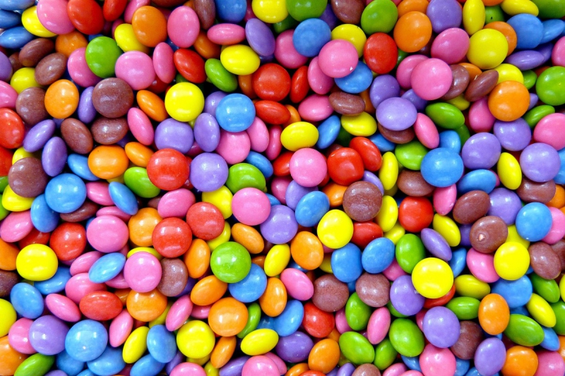 confiserie-BAIROLS-min_smarties_confectionery_lenses-1150911